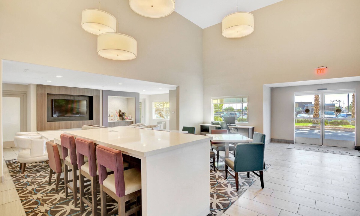 Sunrise Manor Hotel | La Quinta Inn & Suites by Wyndham Las Vegas Nellis
