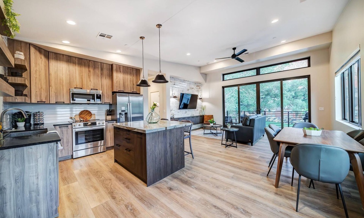 Zion National Park South Entrance Villa | LaFave-Luxury Villa at Zion: Mystery Falls