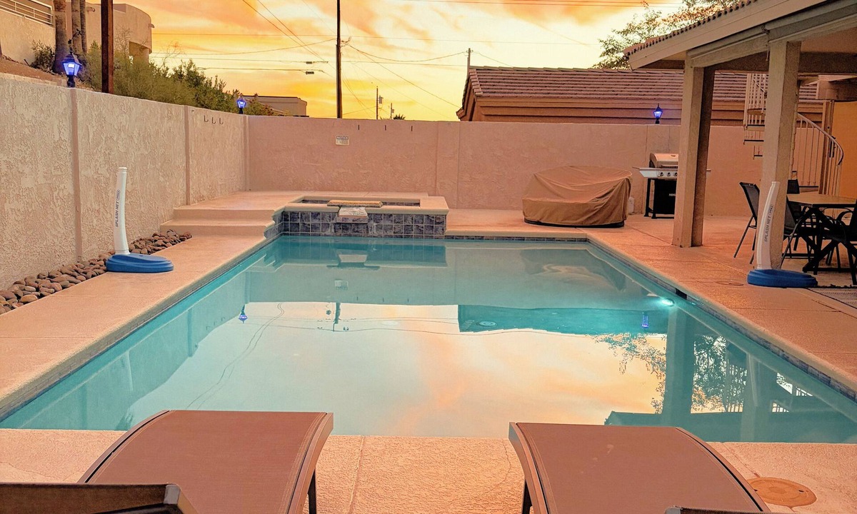 Lake Havasu City House | Lake-Area Retreat – Heated Pool, Spa, Game Room, Mini Golf & Boat Parking