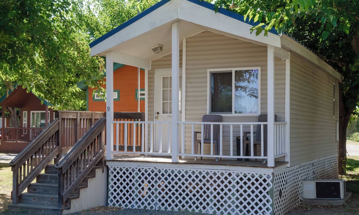 Nicolaus RV Rental | Lake Minden RV Resort-Campground
