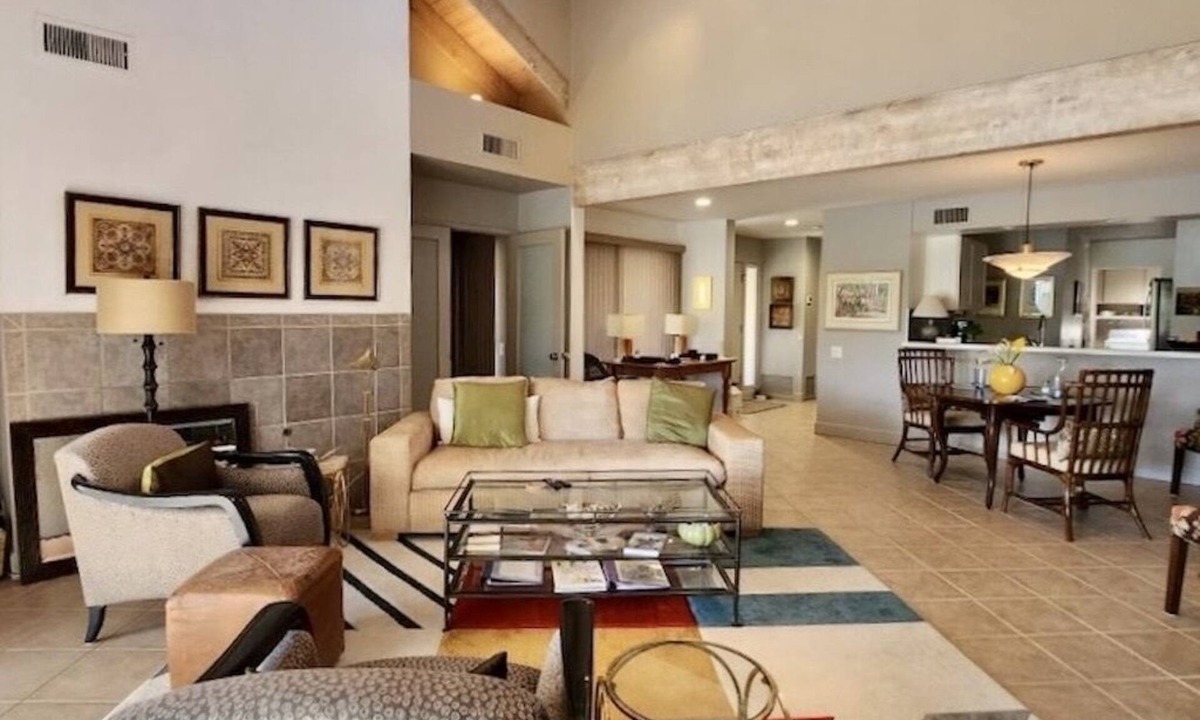 Rancho Mirage Condo | Lakeside, Mission Hills Country Club. Our 9th Holiday Condo! 1 BR/1.5 Baths.