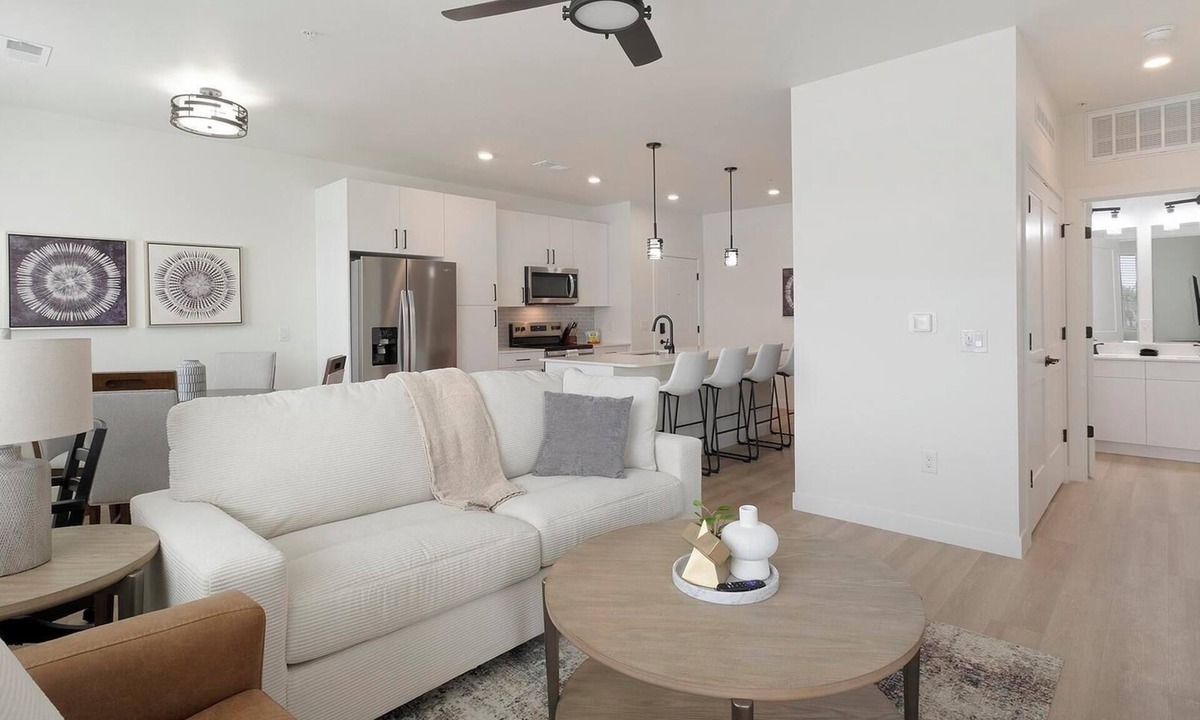 Casa Grande Apartment | Landing | Amazing 1BD, Clubhouse, Gym