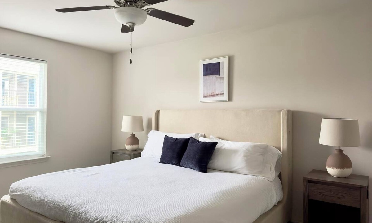 Belton Apartment | Landing | Beautiful 1BD, Clubhouse, Gym
