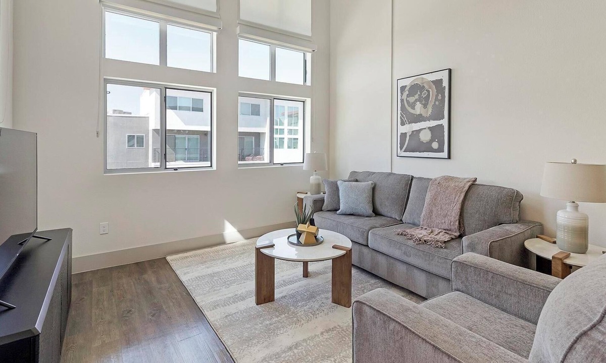 Camelback East Apartment | Landing | Modern 1BD, Clubhouse, Gym
