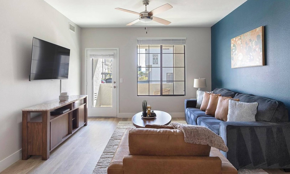 Rhodes Ranch Apartment | Landing | Modern 2BD, Gym, Clubhouse