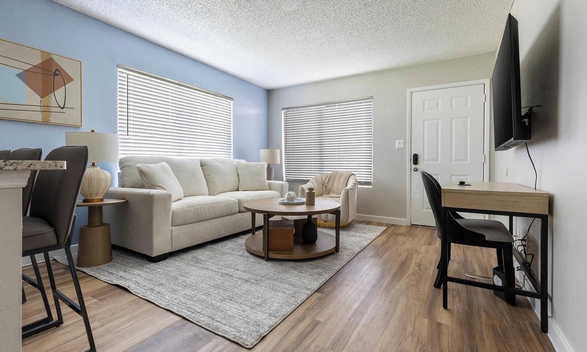 Maryvale Apartment | Landing | Spectacular 1BD in Maryvale Village