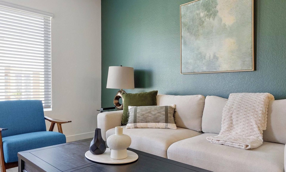 East Mesa Apartment | Landing | Spectacular 2BD, Gym, Clubhouse