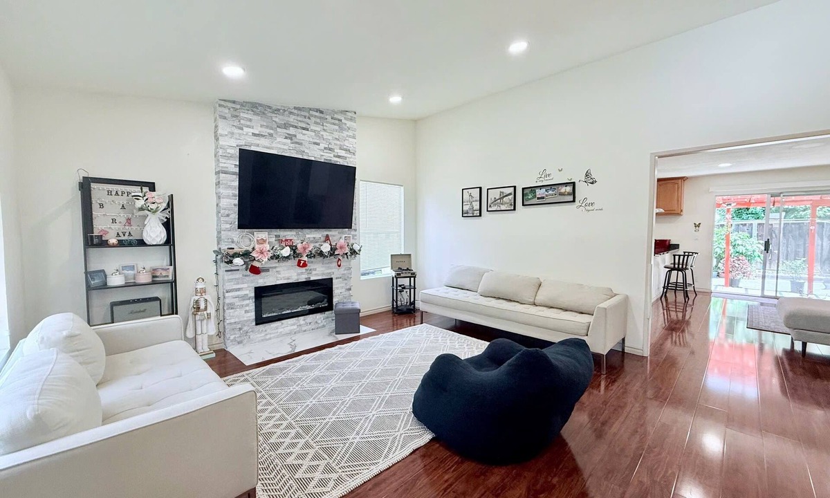 Alum Rock House | Launch Deal! Cozy 3BR Home near Downtown