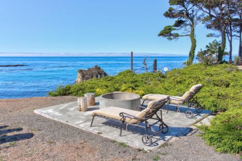 Fort Bragg House | Le Faux