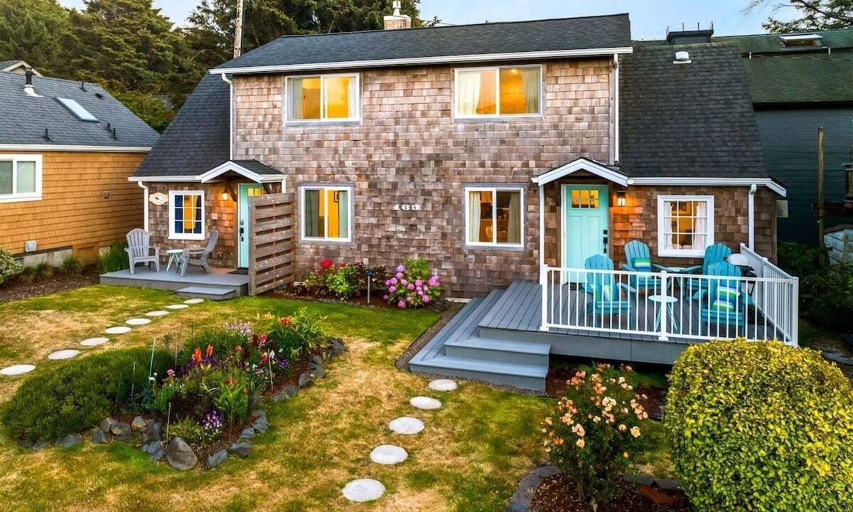Tolovana Park House | Left Coast Hideaway - New Listing!