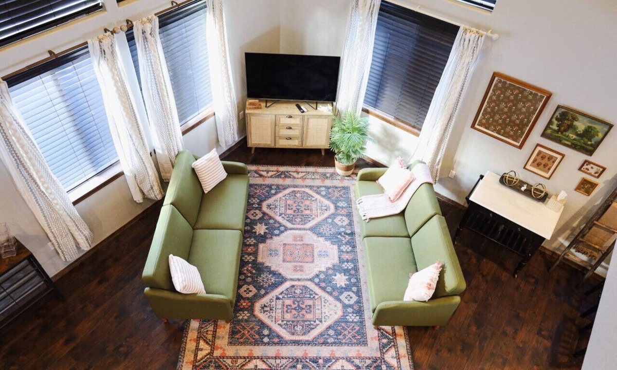 Altamont House | Lepista Landing Family Home Near Downtown KFalls