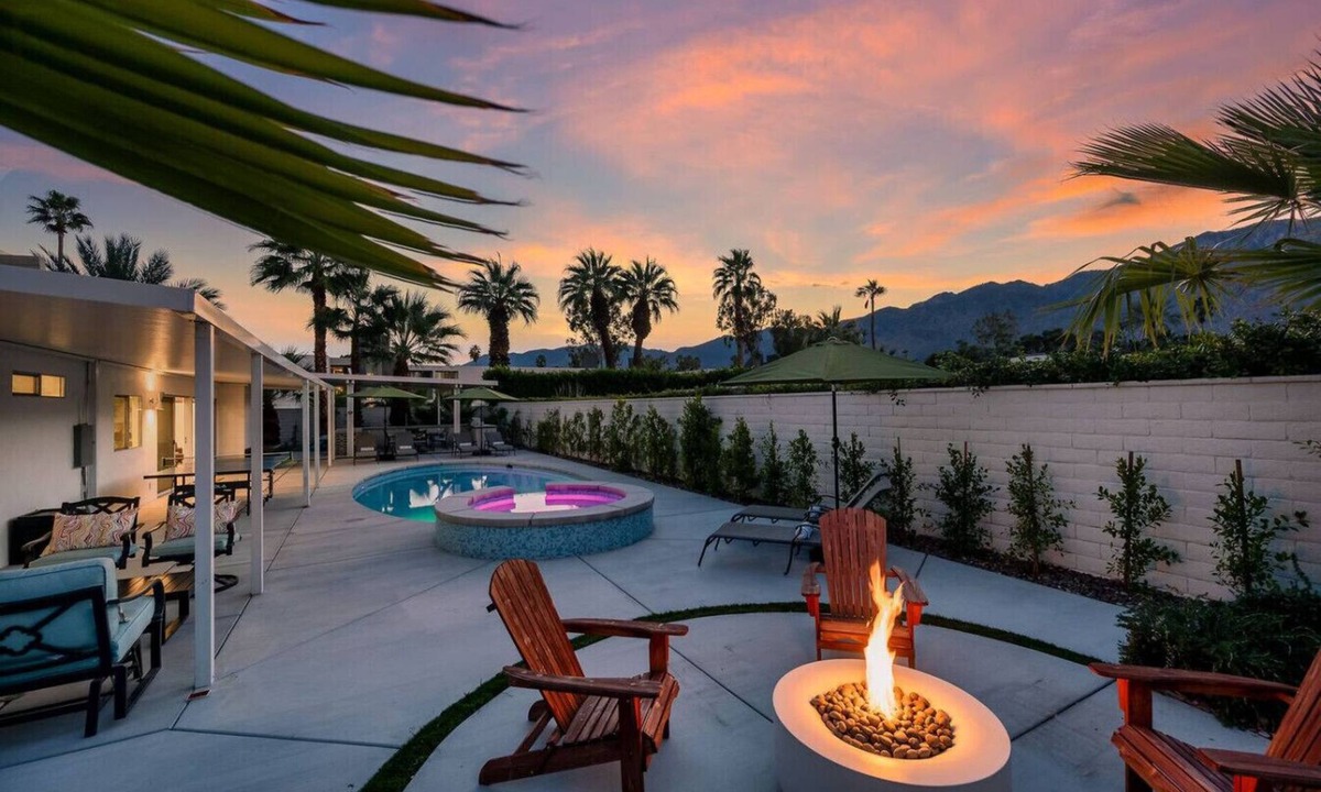 Sunmor House | Little Palm Lookout | Stunning Mountain Views
