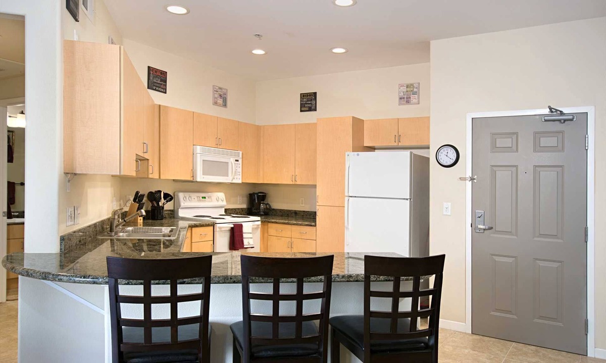 Downtown San Diego Condo | Lovely Condo with Courtyard Patio