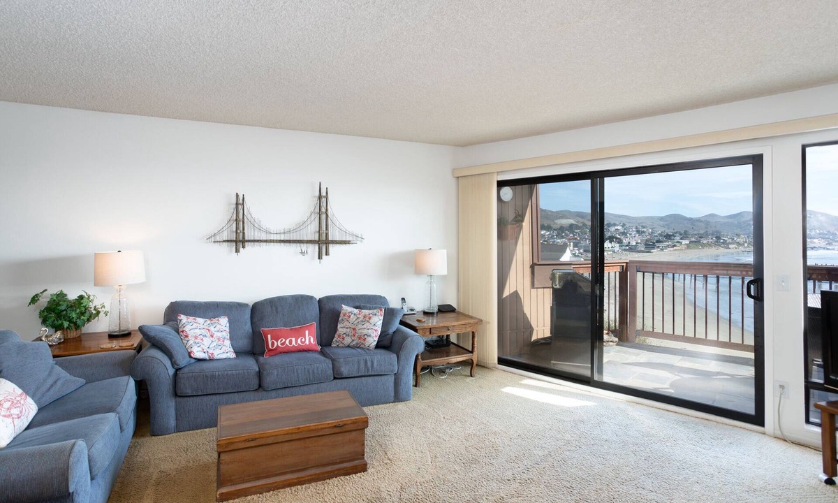 Cayucos Condo | Lovely Oceanfront Condo