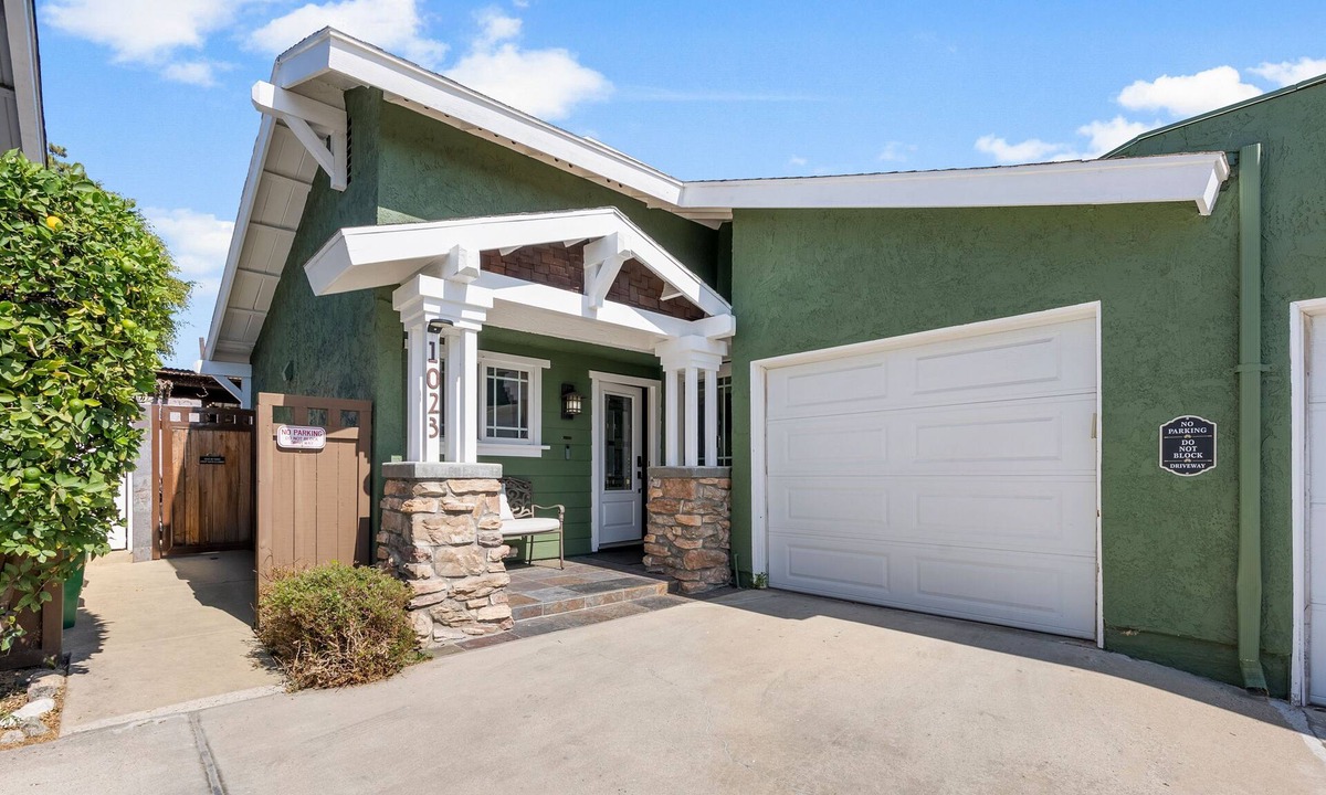 North Tustin House | Lovely Tustin Home w/Outdoor Kitchen: 3 mi to Zoo
