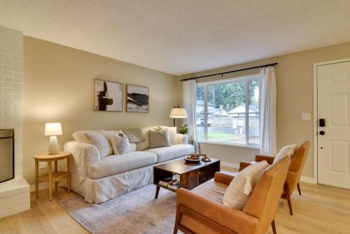 Evergreen House | Lovely Vancouver Retreat w/Home Gym!