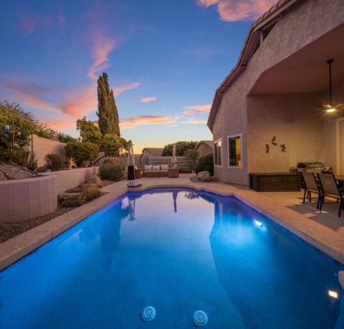 Boulder Mountain Highlands House | Luxe 4BR Desert Oasis w Pool Mtn Views
