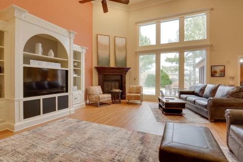 Vinita House | Luxe Home w/Private Pool & Game Room in Vinita