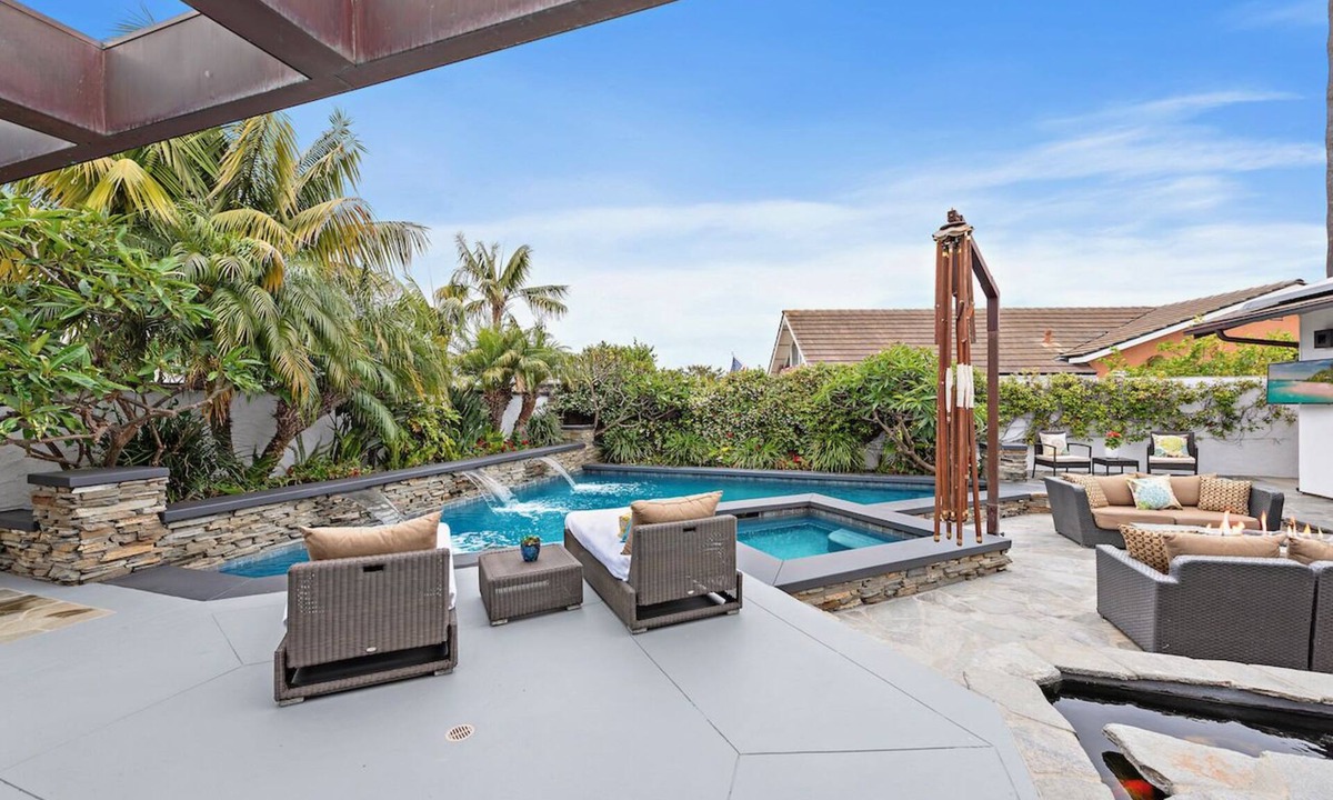 Corona del Mar House | Luxurious Zen | Private, outdoor oasis
