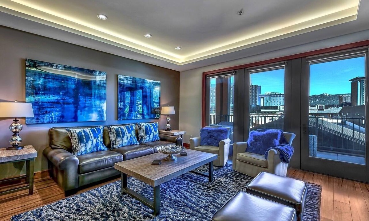 Lakeside Park Condo | Luxury 3Br Residence steps from Heavenly Village & Gondola
