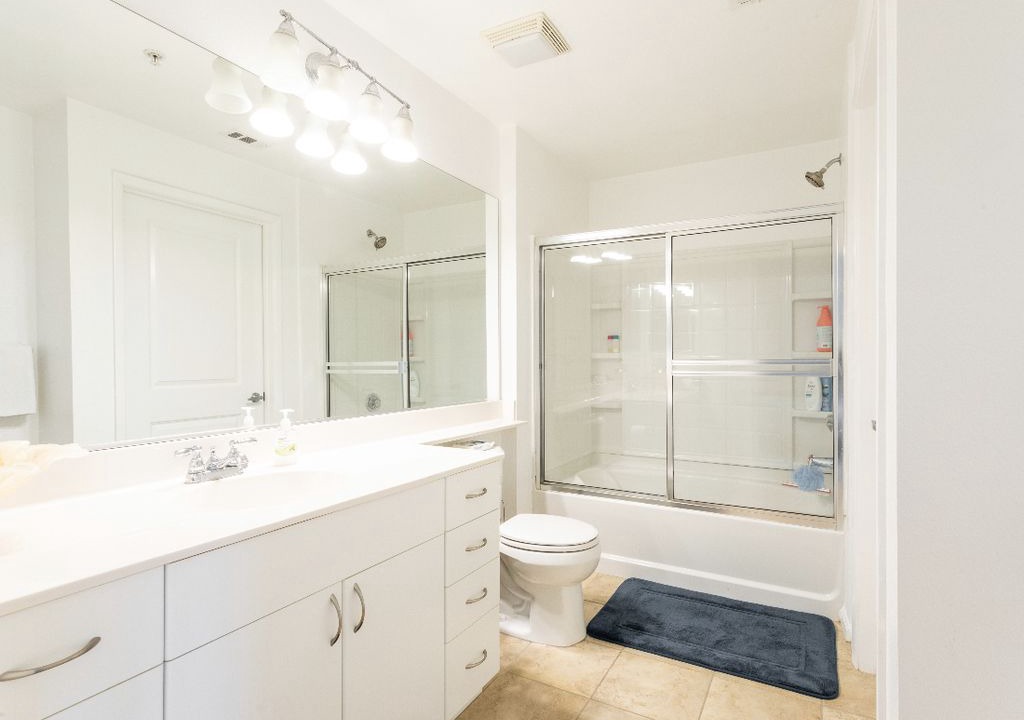 Platinum Triangle Apartment | Luxury Apartment near Disneyland and Angel Stadium