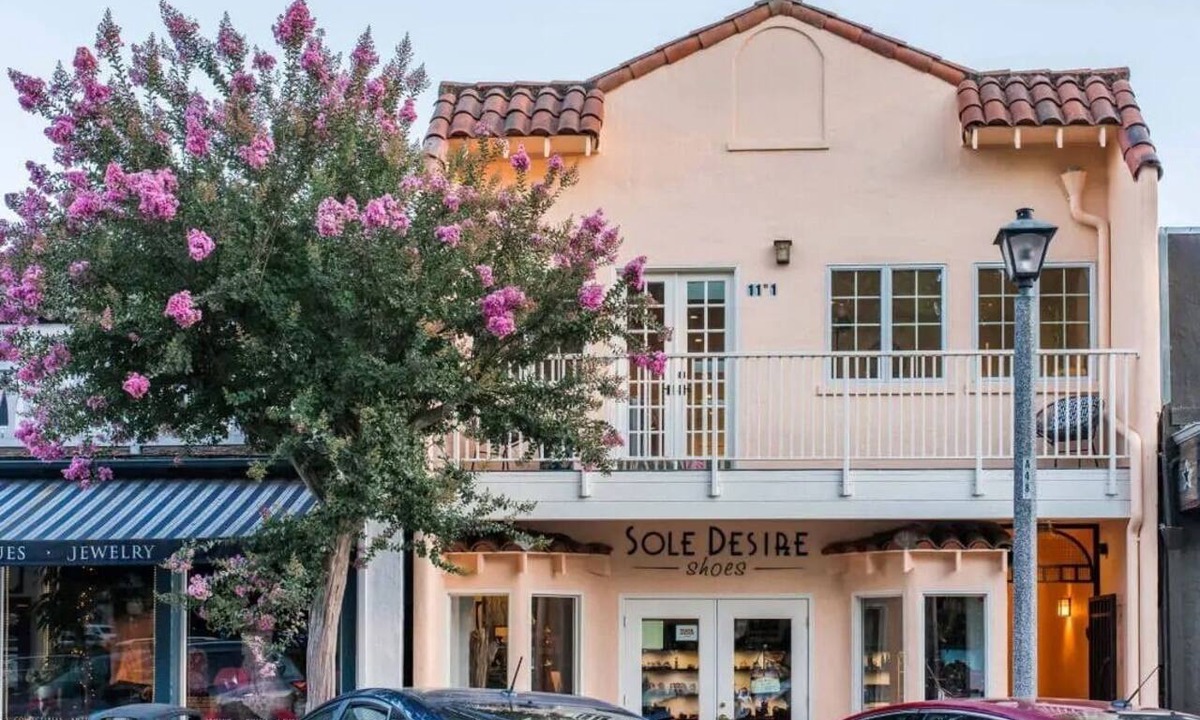 Sonoma Apartment | Luxury Apartment on the Sonoma Plaza