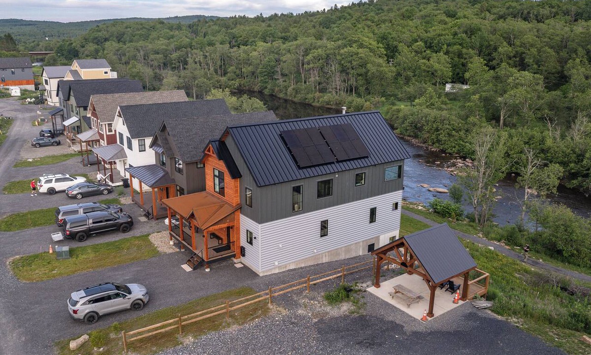 Canaan Valley House | Luxury at Davis Riverwalk