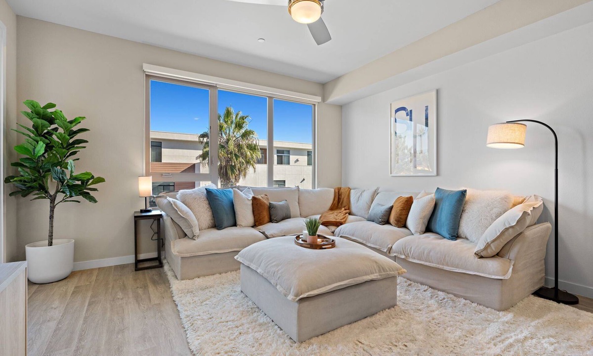 Townsite Condo | Luxury condo in downtown Oceanside, washer & dryer! Has heat & AC! SALT Complex