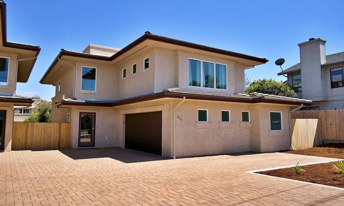 Grover Beach House | Luxury Family Beach House w/Rooftop Retreat! 0.7 miles to Oceano Dunes entrance