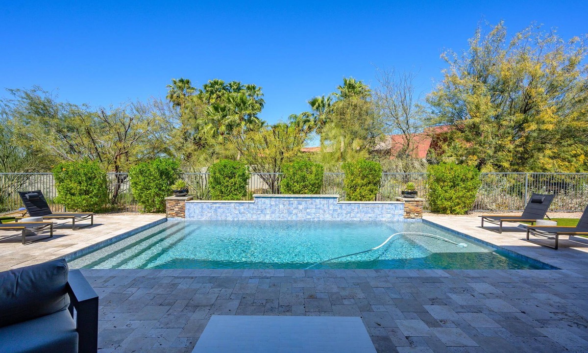 Pinnacle Peak House | Luxury in North Scottsdale sleeps 10