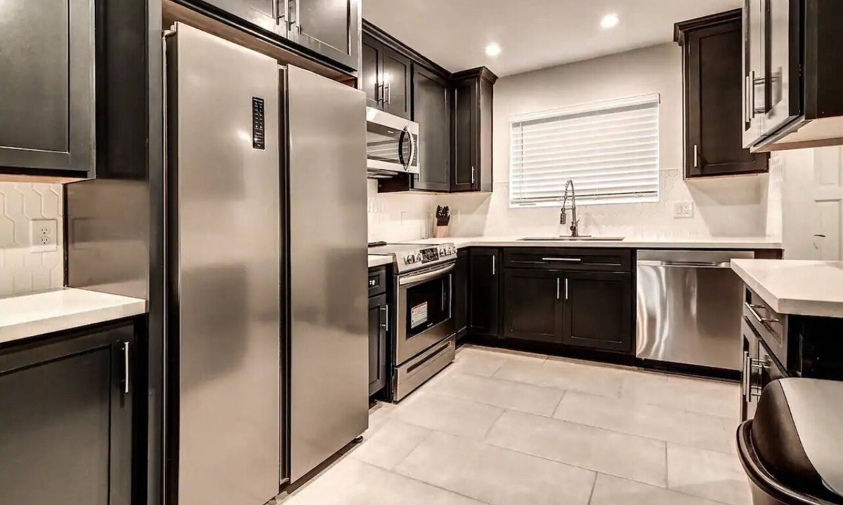Fashion Square House | Luxury Old Town Scottsdale Townhome by Fashion Square Heated Pool BBQs Walkable