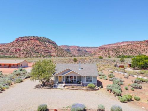 Kanab House | Luxury Pet-Friendly Kanab Home Quiet Neighborhood