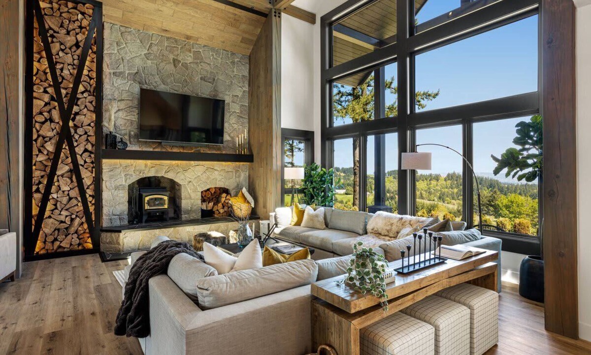 Dundee House | Luxury Wine Estate, Hot Tub & Game Room