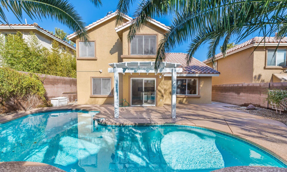 Summerlin House | LV- Summerlin Pool Home – Near Red Rock & LV Strip 30 nts Minimum 149/nt No Tax
