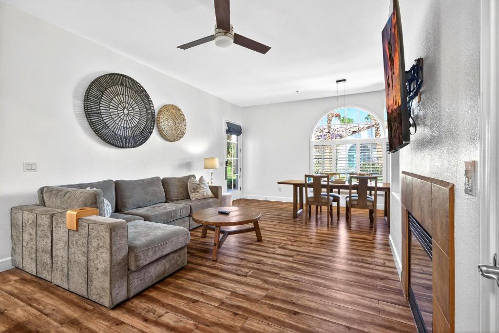 La Quinta Apartment | LV103 Downstairs 1 Bedroom in a Quiet Location