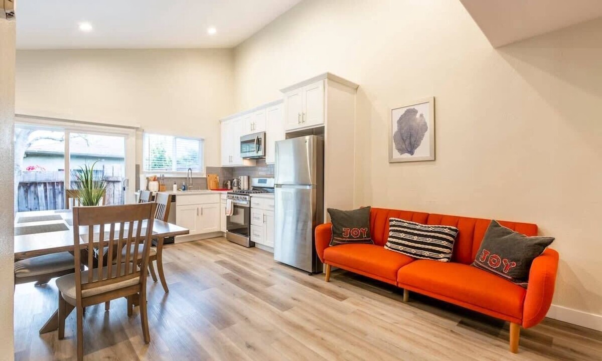 Willow Glen House | Marbella Lane Duplex San Jose 10-Min to Levi’s