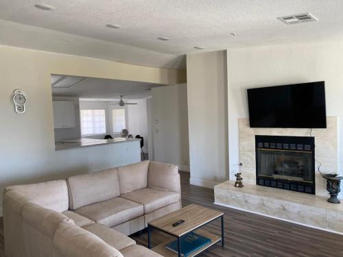 Desert Hot Springs House | Marbella Lane - Majestic Desert Mountain Views