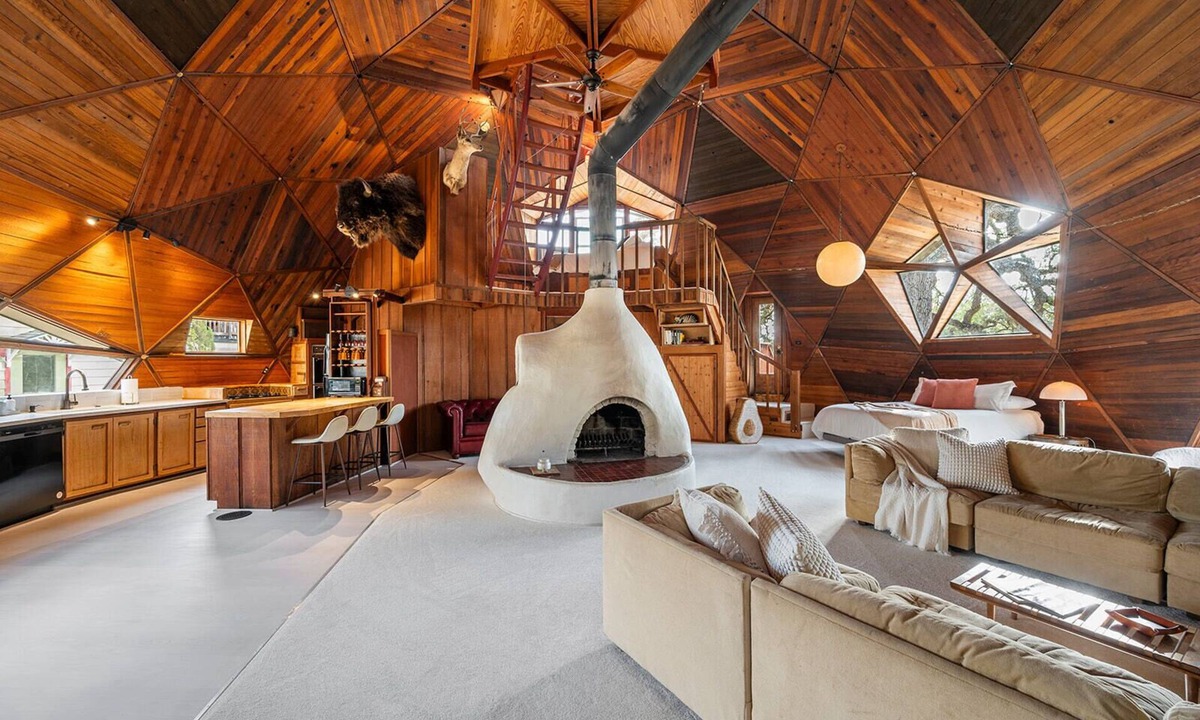 Atascadero House | Mid Century Dome Close to Wineries