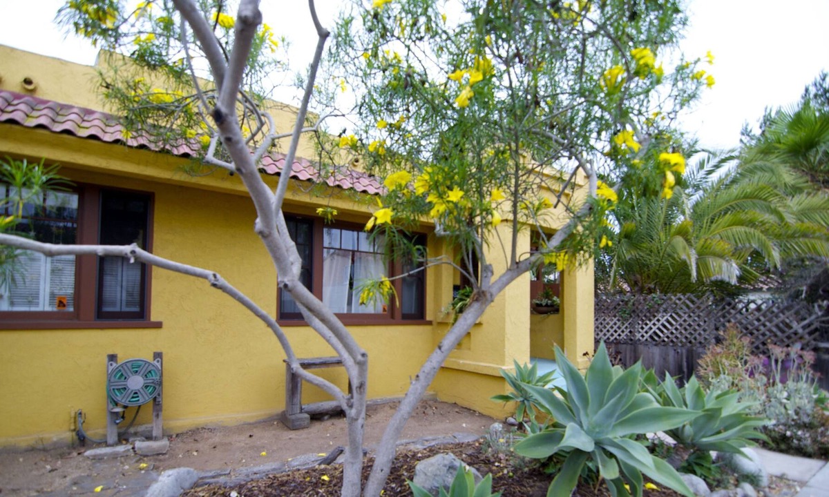 Ocean Beach Cottage | Mid Century Obcean 3 Blocks To Beach