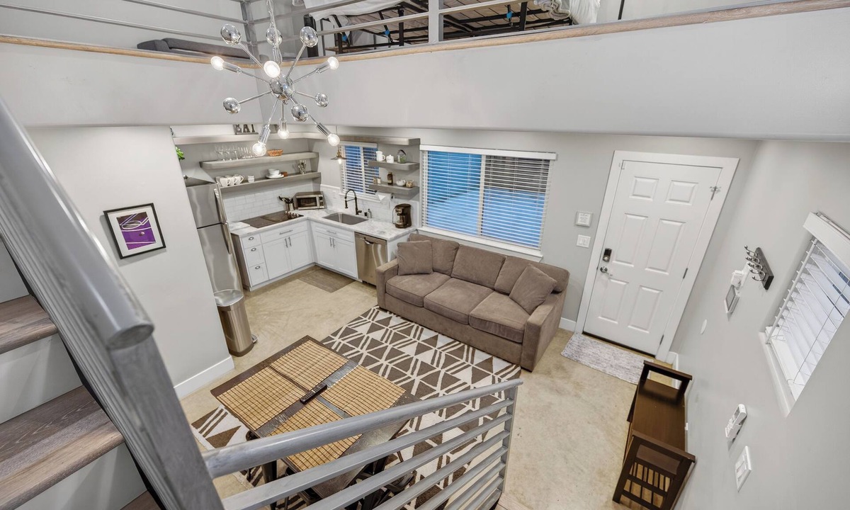 Midtown Sacramento House | Midtown Charm: Loft & Private Parking—Perfect Spot