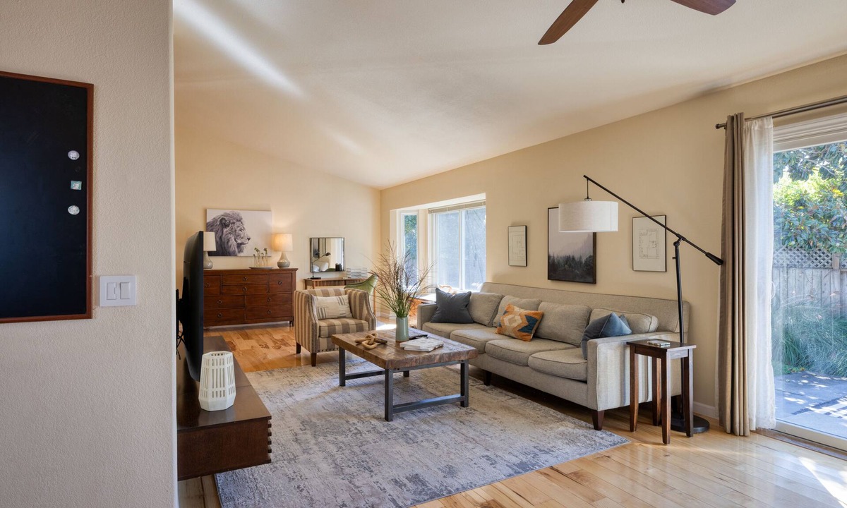 Santa Rosa House | Midtown Park House 3-bedroom with AC in Santa Rosa