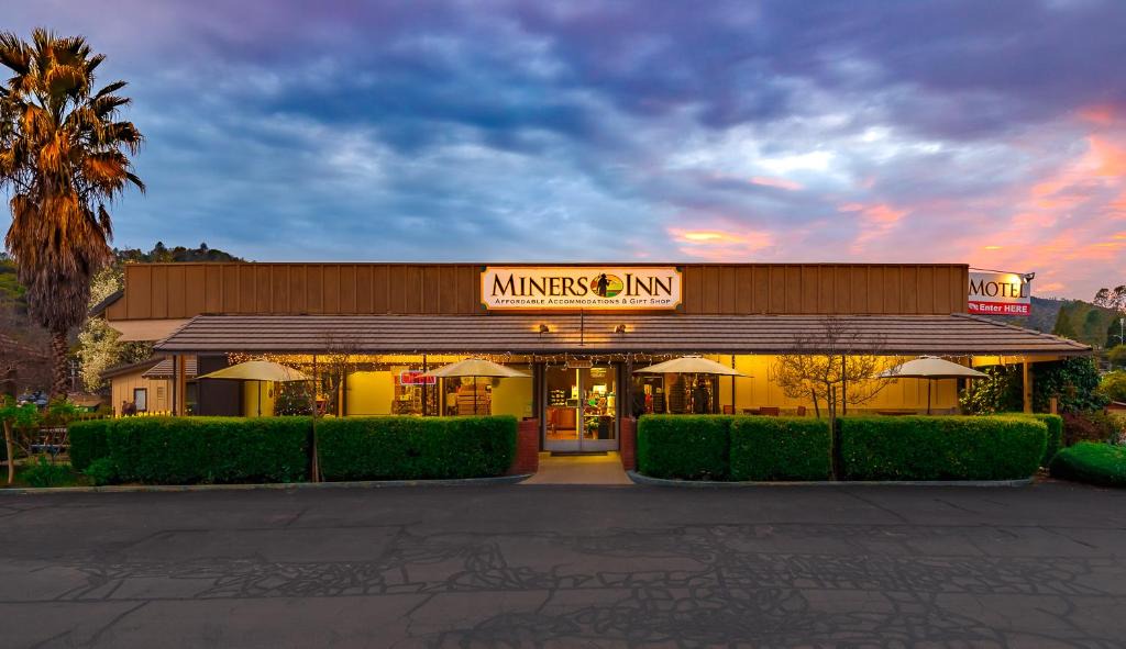 Mariposa Hotel | Miners Inn