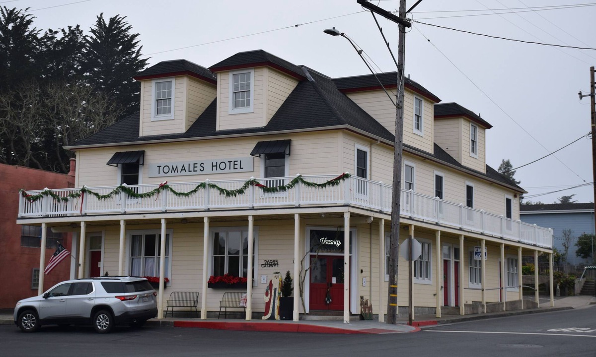 Tomales Hotel | Minutes to Dillon Beach, Tomales Bay & Point Reyes—Coastal Days, Peaceful Nights