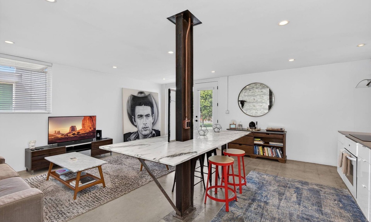 Arcadia Lite House | Modern 2BR Retreat, Sleeps 4,Near Arcadia&Biltmore