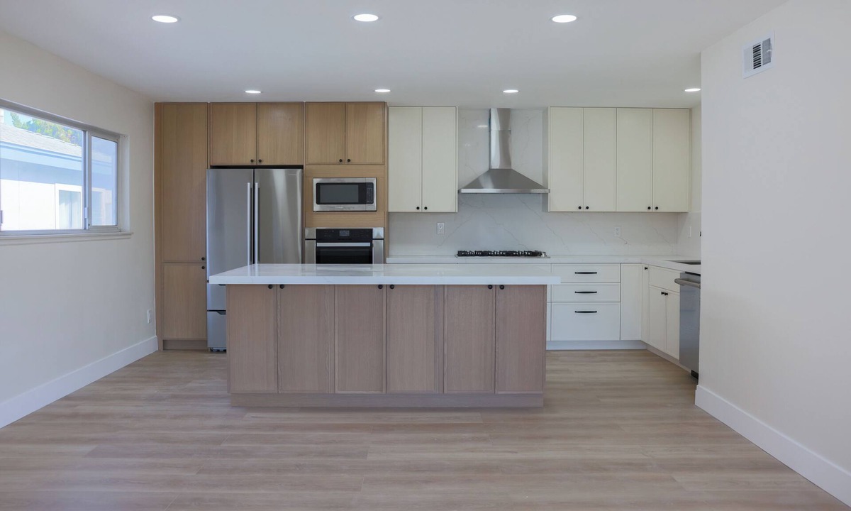 Serra Mesa House | Modern 4BR Retreat Near Beach & Downtown