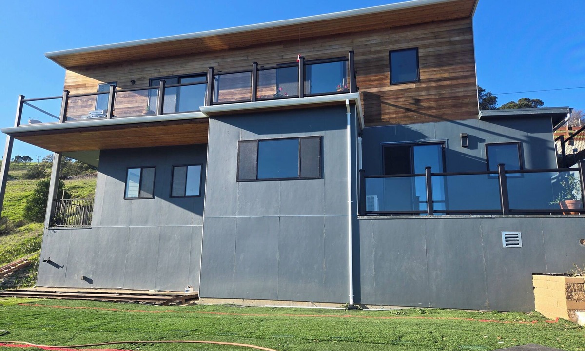 Sleepy Hollow House | Modern Marin County Hill Retreat 5BR, 4.5BA Sleeps 10 Mt. Tam Views Near SF