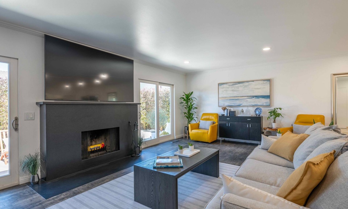 Marina House | Monterey Bay Oasis STR26-0001- Comfortable Living 3-bedroom House