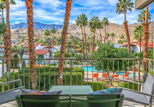 Canyon Corridor Apartment | Mountain View Modern Condo Permit# 4340