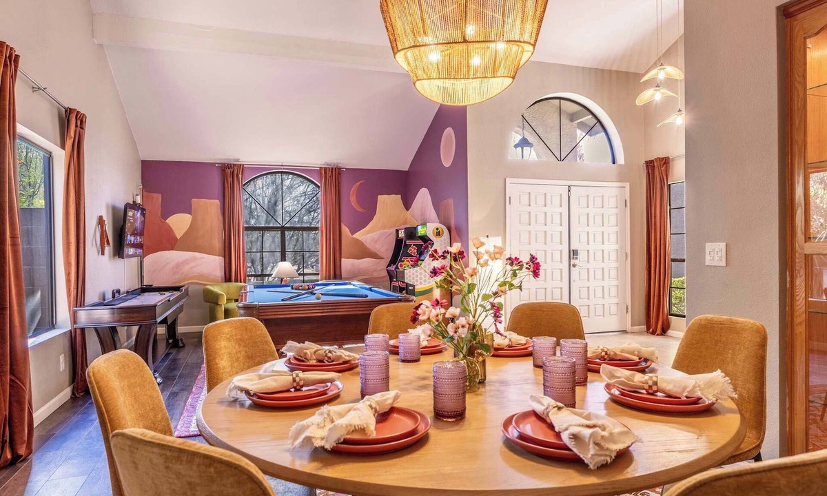 Santiago House | Movie Theater | Heated Pool | Game Room | Golf
