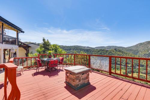 Valley Center House | Mtn-View Hideaway in San Diego County: 2,500 Sq Ft